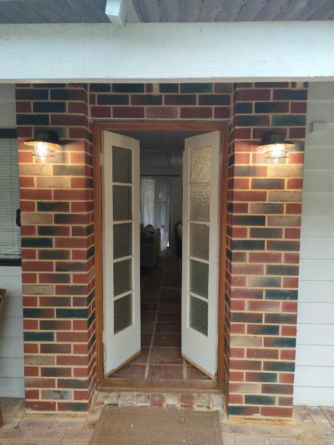 Yanchep Seaside Cottage Ngoại thất bức ảnh