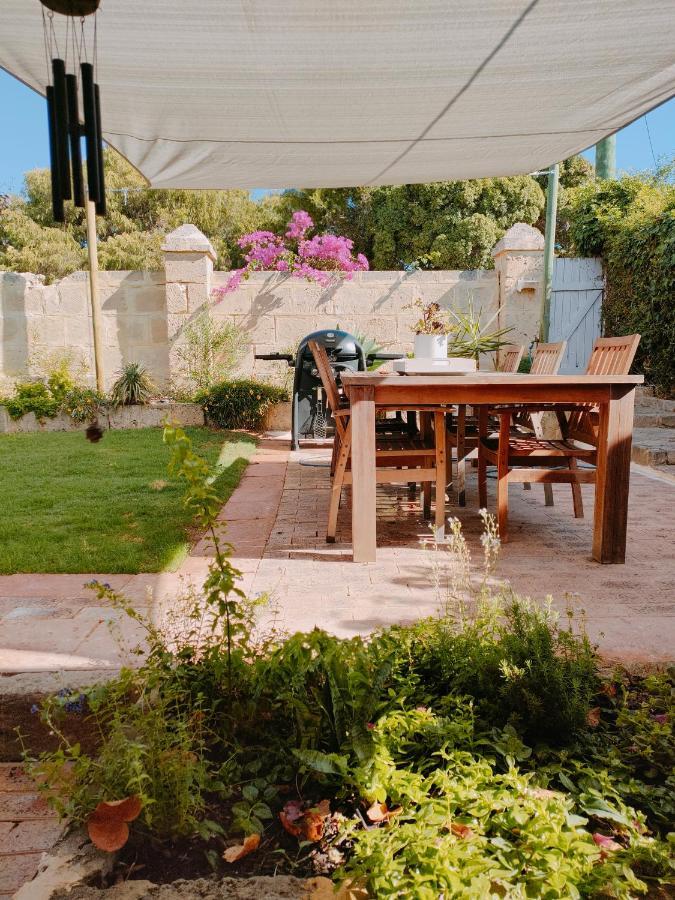 Yanchep Seaside Cottage Ngoại thất bức ảnh